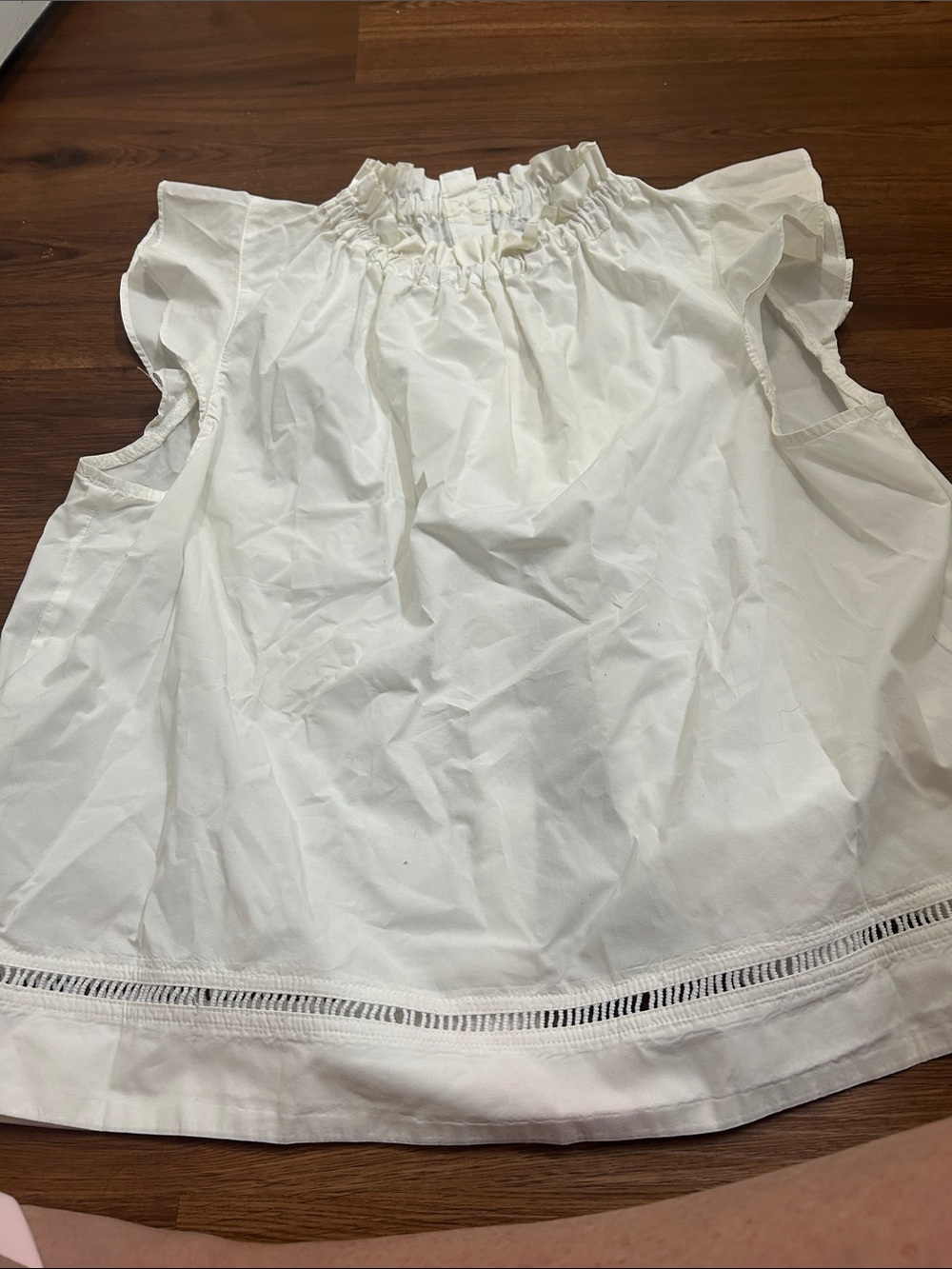DO+BE White Ruffled Elastic Neck Flutter Sleeve Top